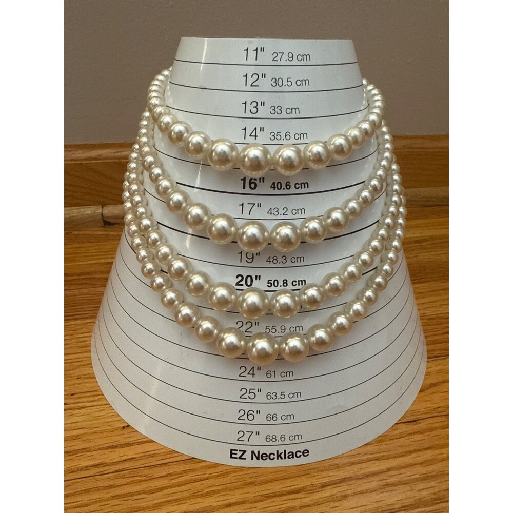 Vintage Multi-Strand Graduated Faux Pearl Necklace With Adjustable Hook Closure - Picture 5 of 5